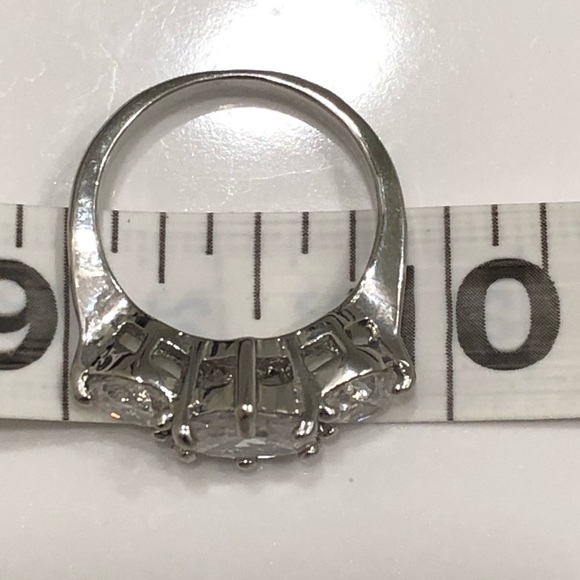 Timeless ring - Picture 8 of 9